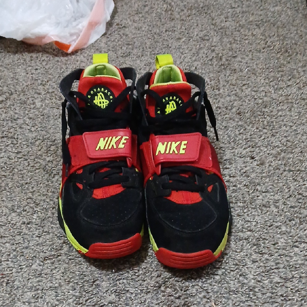 Nike Mens Black and Red Sneakers with Yellow Accents